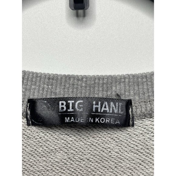 Big Hand Made in Korea Oversized Cropped Sweater S Gray Embroidered English Man - Picture 3 of 5